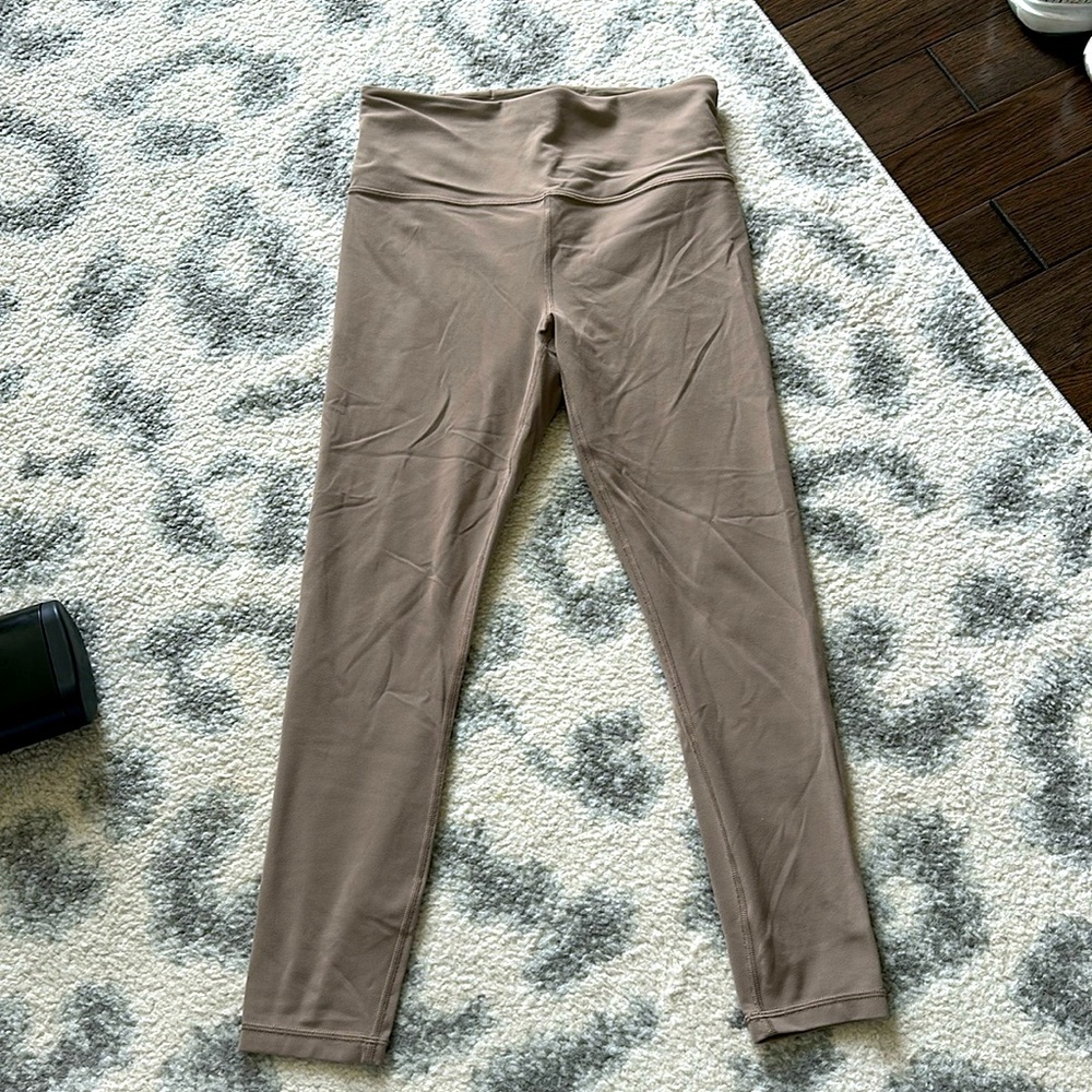 Athleta Ultra High Rise Elation 7/8 Tight, size small, tan